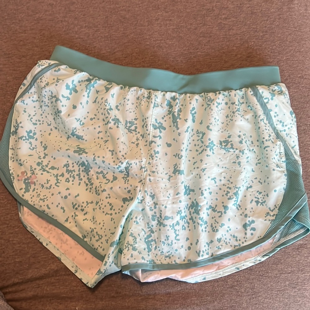 Under armor women’s shorts